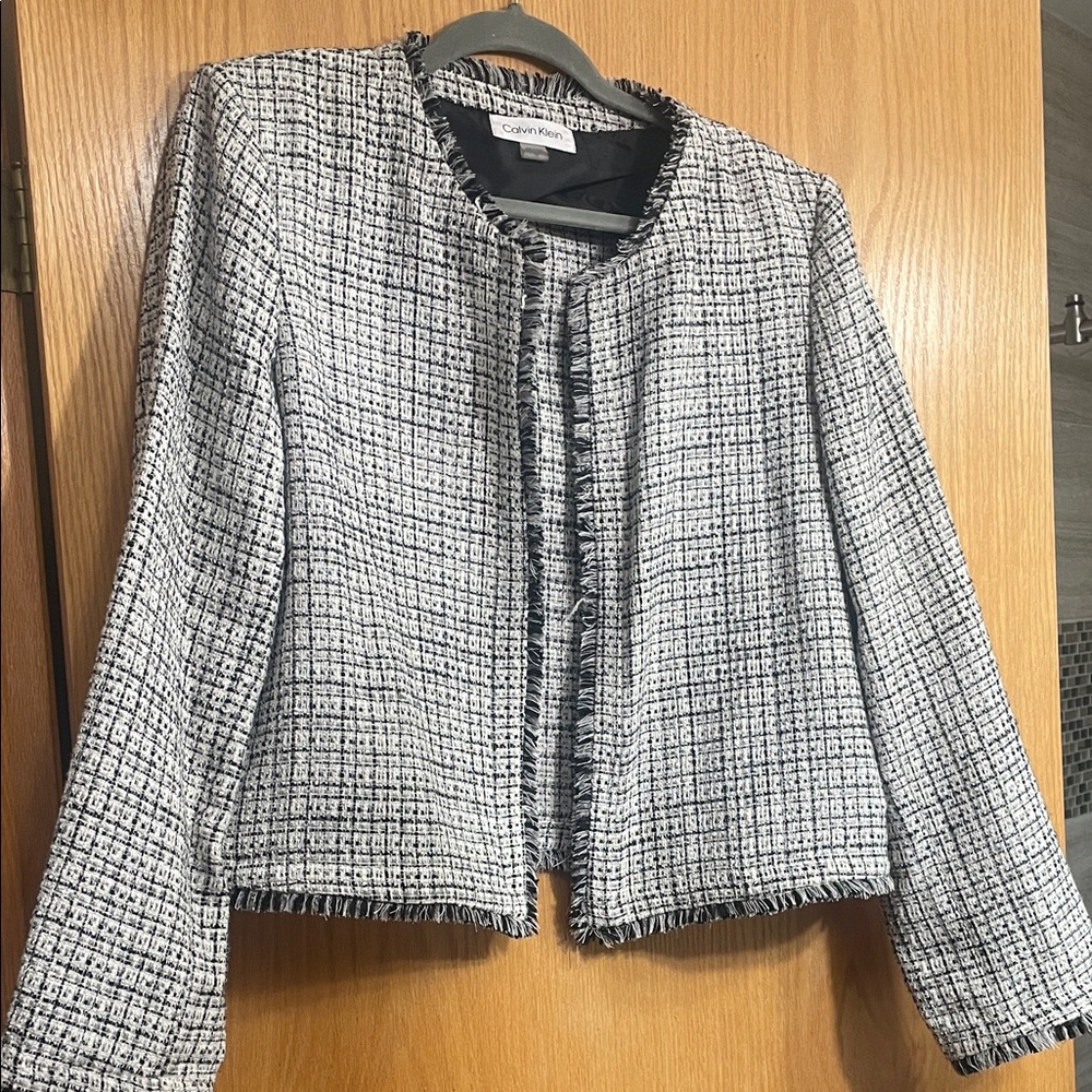 Calvin Klein Women's Black and White Textured Blazer